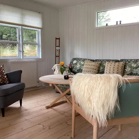 L Holiday home *