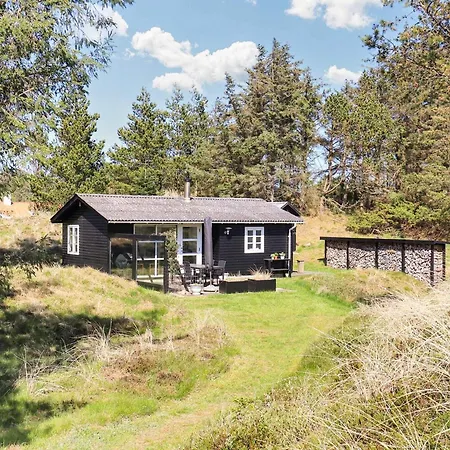 Holiday home L *